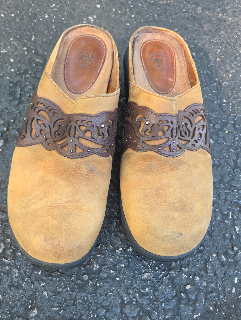 Women's Ariat Tan Leather Slip-On Clogs with Brown Decorative Band